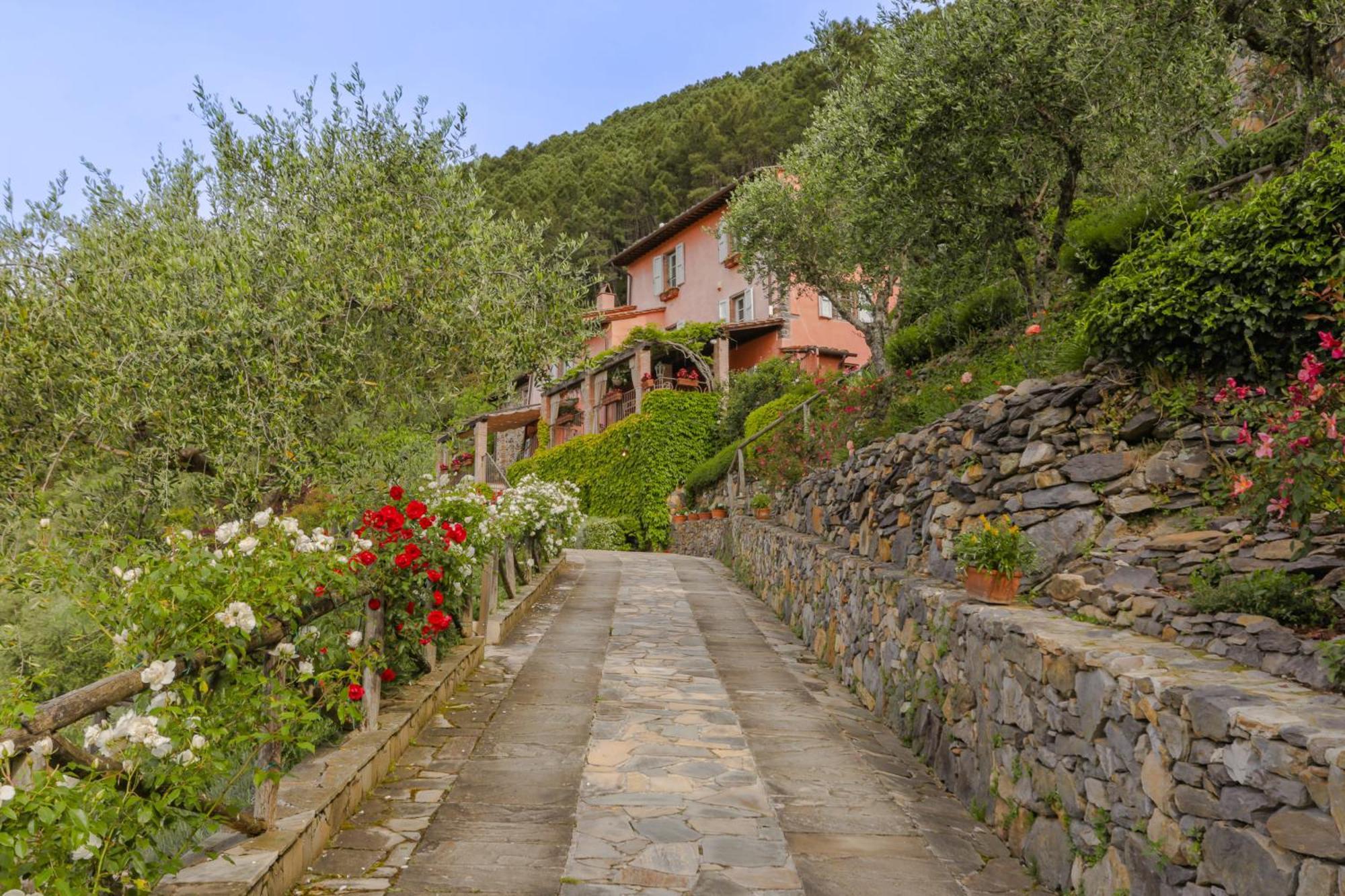 Villa Sii Felice Buti Exterior foto